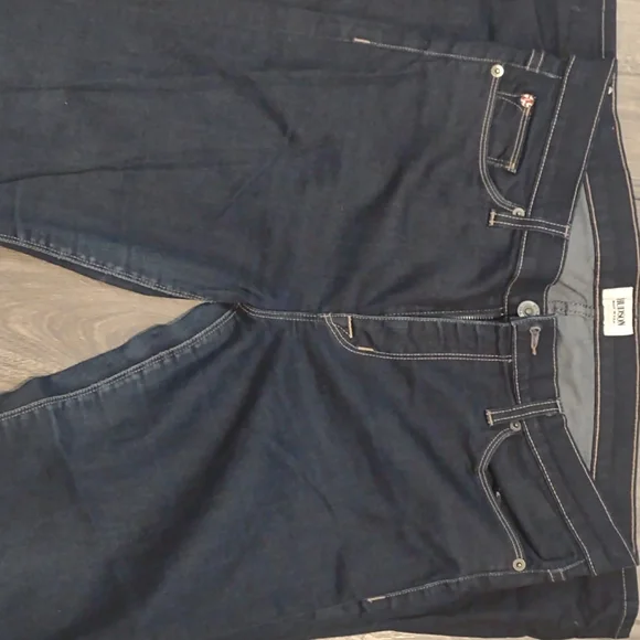Hudson Tilda cigarette mid rise jeans size 32 - Picture 3 of 3